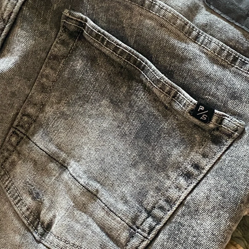 PacSun Stacked Skinny Fit Ripped Light Indigo Black Jeans Size W32/…Normcore